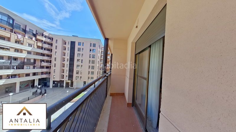 Foto b1d02fbe-9bf0-4364-9ebe-1d7f5b566fbe. Lloguer pis a Centro Cáceres