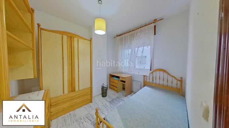 Foto f16d1738-722c-4da5-97ca-cb071848ba31. Lloguer pis a Centro Cáceres