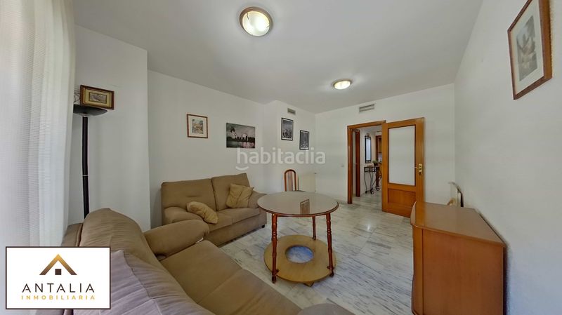 Foto f2438ec8-0dd7-4fae-a0e9-49a3274e2e97. Lloguer pis a Centro Cáceres