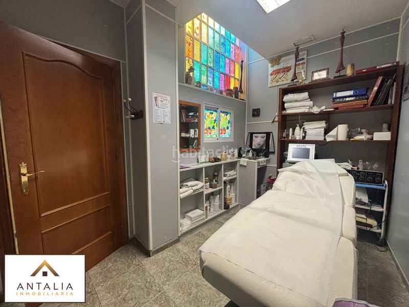 Foto 1445a386-f8b6-4234-8159-ba9a7139bd7a. Local comercial a Casco Antiguo Cáceres