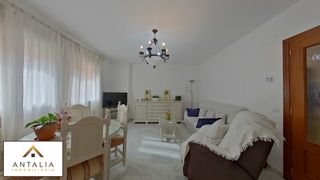 Lloguer Pis a Nuevo Cáceres. Estupendo piso en alquiler en nuevo caceres con garaje