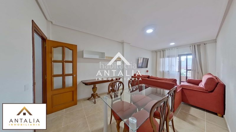 Foto 431c3521-63cf-4197-90d2-1e714e086b01. Rent flat in Centro Cáceres