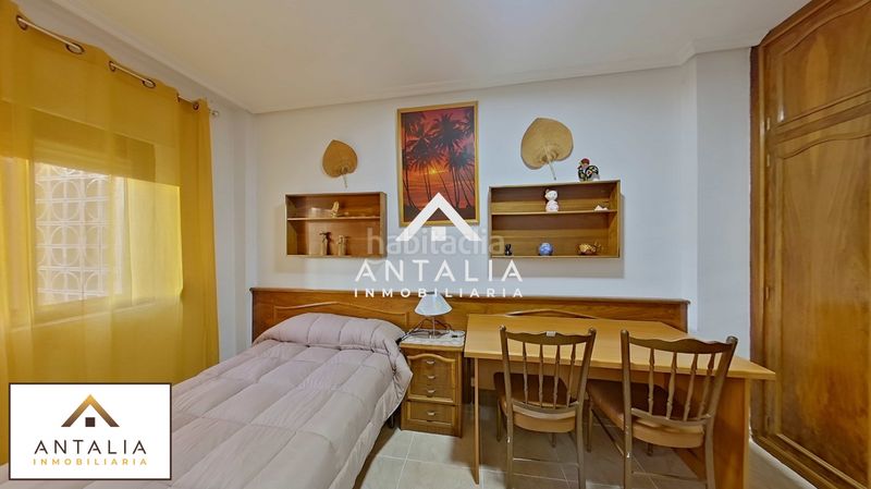 Foto f44f5eac-4aa2-48de-a108-64e42a3c6a4b. Rent flat in Centro Cáceres
