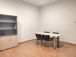 Geschäftsraum in PORXADA