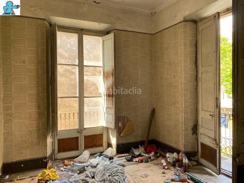 Foto e938fe38-6206-4860-b283-70790ff4ba54. Xalet amb calefacció a Portbou