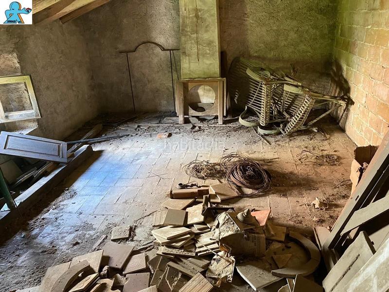 Foto f21abadc-def4-406e-b4ef-334c91d8a444. Xalet amb calefacció a Portbou