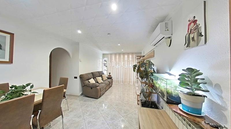 Foto 265195f3-7d66-4949-8d6f-81ba4d0fb6d7. Ground floor with heating in Granollers nord Granollers