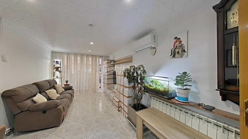 Foto 46b4b89c-dd3f-4359-9c28-75563881f875. Ground floor with heating in Granollers nord Granollers