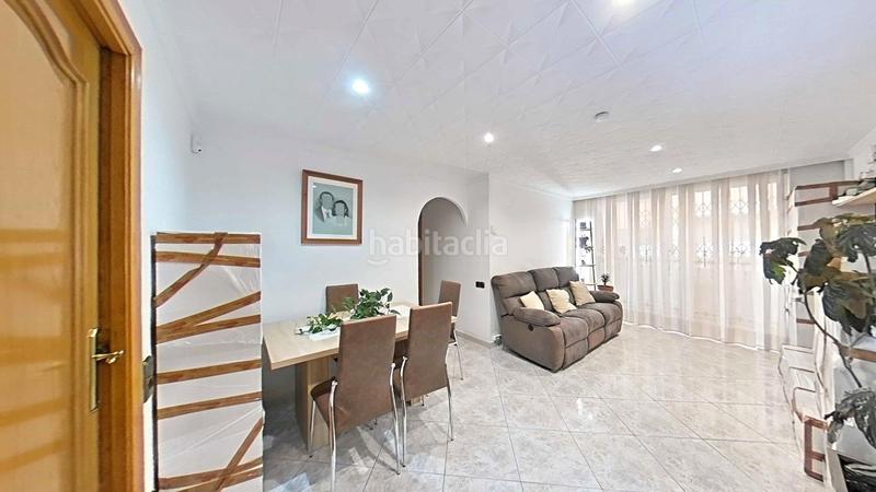 Foto a5acc07b-9712-4279-a908-7d59c44cb737. Ground floor with heating in Granollers nord Granollers