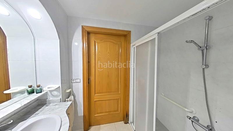 Foto f68064b3-bb33-4a52-a028-9b50ed1379f7. Ground floor with heating in Granollers nord Granollers