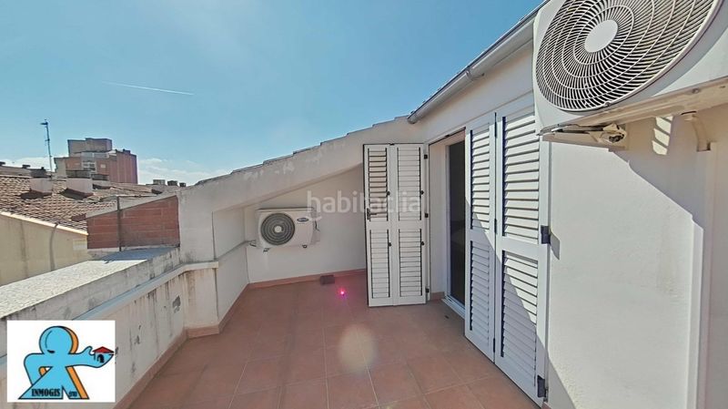 Foto 240b1047-9186-4be2-88f7-1041cfad3402. Àtic amb calefacció aparcament a Ca n´Oriol Rubí