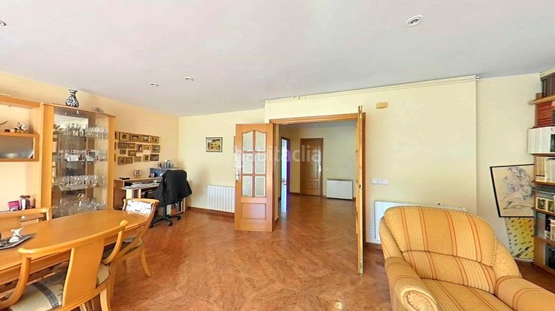 Foto 3573e091-ab41-4c50-a924-c815c8cfc658. Àtic amb calefacció aparcament a Ca n´Oriol Rubí