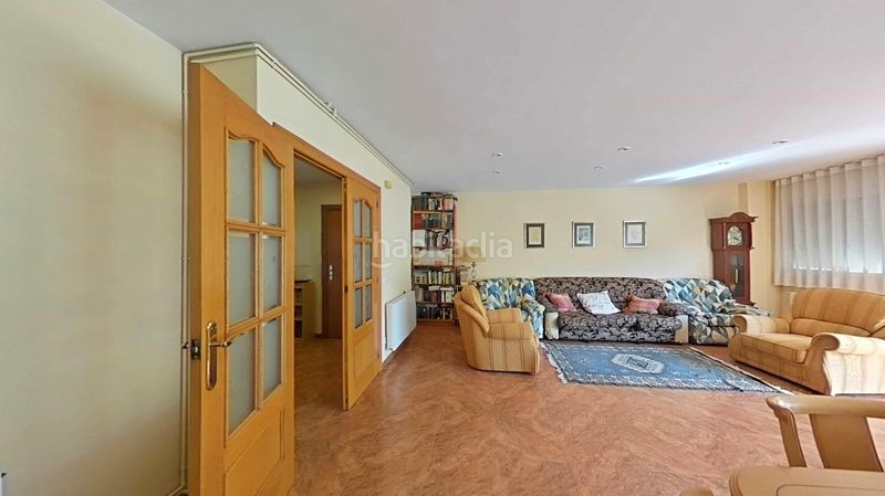 Foto 55b44ae7-4c87-469b-86df-7505bdecce0c. Àtic amb calefacció aparcament a Ca n´Oriol Rubí