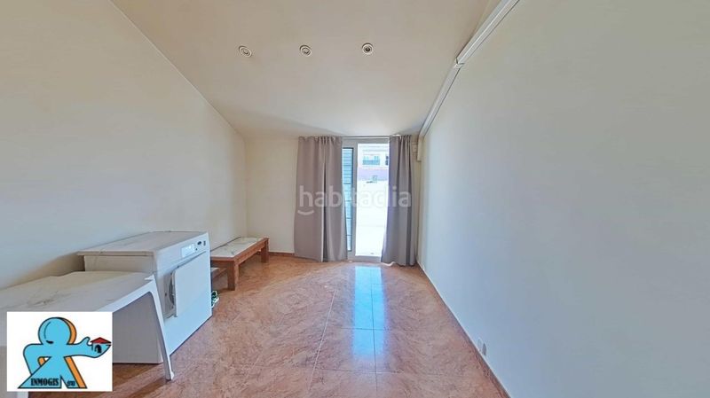 Foto 785b682f-6747-432e-9d9a-713cf1d2b589. Àtic amb calefacció aparcament a Ca n´Oriol Rubí