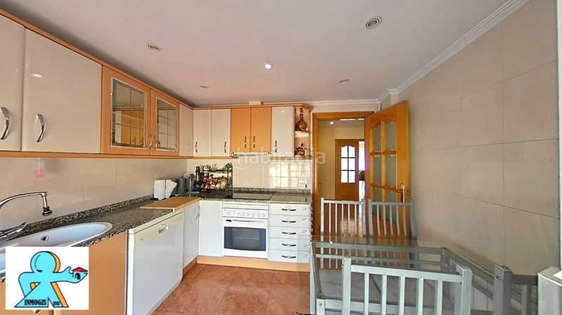 Foto 9361c784-3fb7-4642-a26d-80a24da5bd5f. Àtic amb calefacció aparcament a Ca n´Oriol Rubí