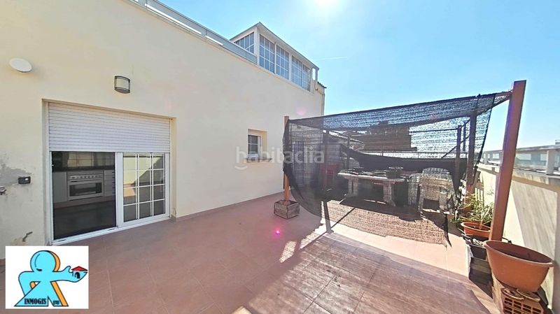 Foto dd08c705-0fb8-4f9b-9113-00e7ba79a8e0. Àtic amb calefacció aparcament a Ca n´Oriol Rubí