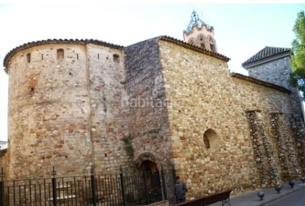 Foto 9b8ed4f9-cf9f-4b36-8f2a-b1e0e9e8f3a1. Àtic amb aparcament a Can Clos-Pinetons Ripollet