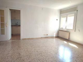 Lloguer Pis a Cardedeu. Fantàstic pis de lloguer al centre de cardedeu