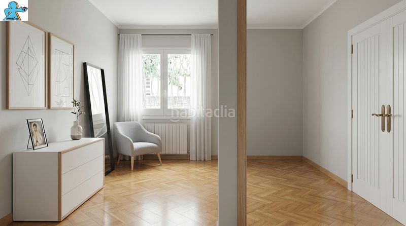 Foto bd524da0-4cf5-405b-bda3-069d5c4e5629. Planta baixa a La Font d´en Fargues Barcelona
