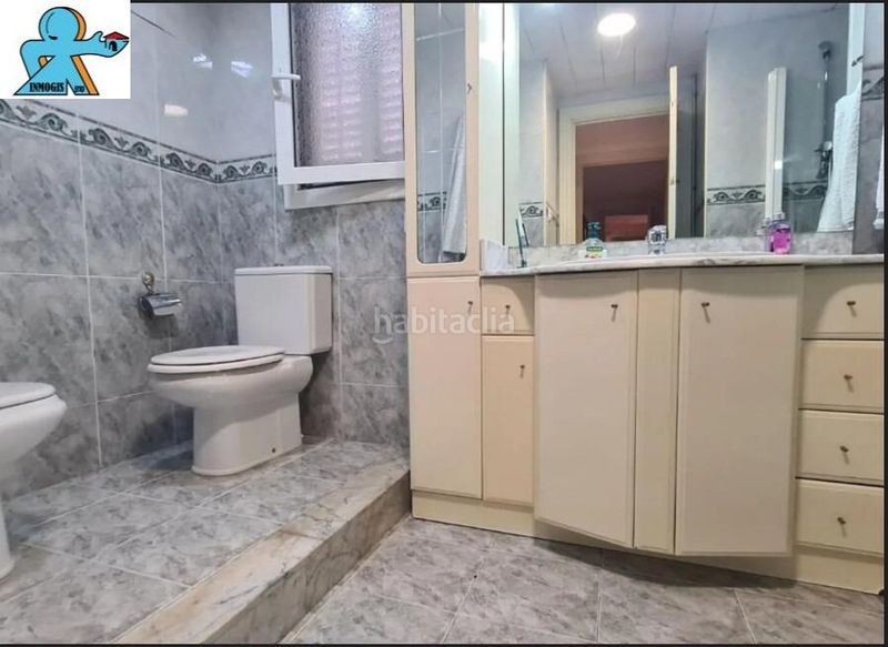 Foto f08eb4a1-b96d-4a6e-b480-1d434cc5967b. Planta baixa a La Font d´en Fargues Barcelona