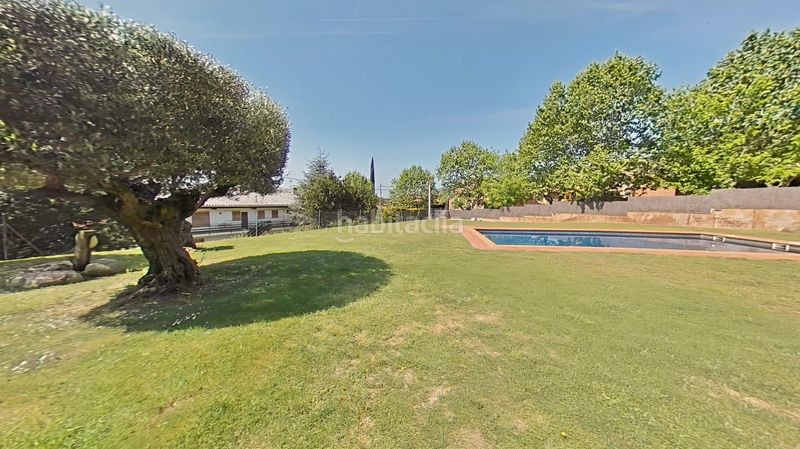 Foto ee618580-e0d4-4e5d-afa1-1264159bf371. Xalet amb calefacció aparcament piscina a Campins