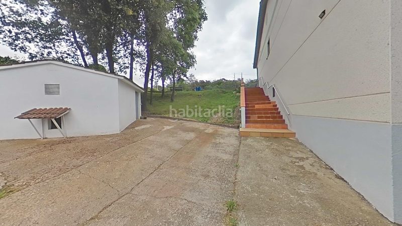 Foto 5eb39da6-d98c-48fe-8c03-88bfad017027. Casa amb calefacció aparcament piscina a Castellcir