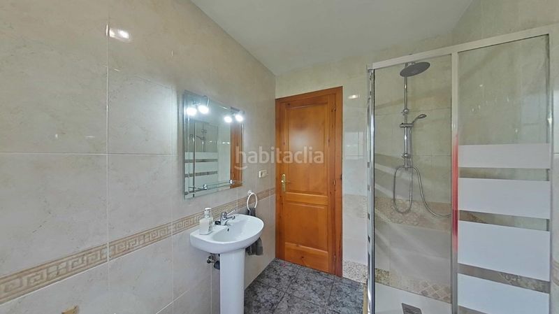 Foto ae20aed3-e762-4285-ad0d-a00830e02dbc. Casa amb calefacció aparcament piscina a Castellcir