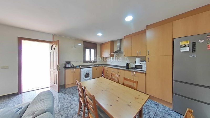 Foto dd9c231c-b071-46fe-8027-818266784888. Casa amb calefacció aparcament piscina a Castellcir