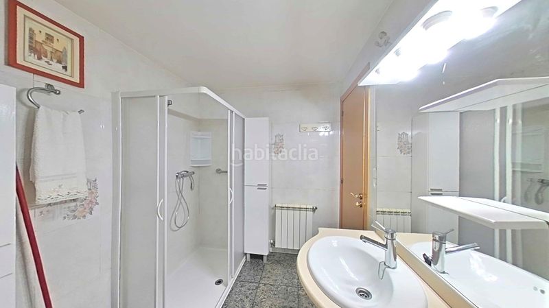 Foto e5ee36eb-4a35-47b5-80c6-02927bcc9aea. Planta baixa amb calefacció a Roca del Vallès (La)
