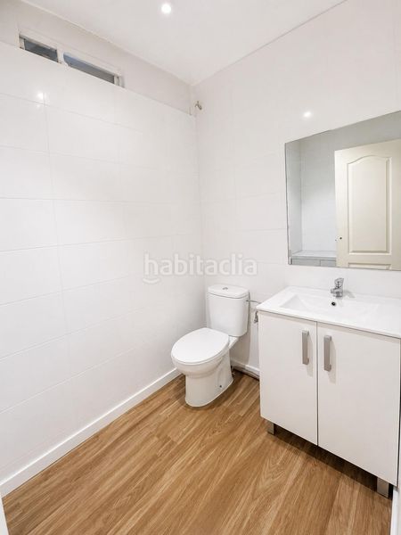 Foto f097fb3a-1da3-40cf-a92c-e20fce6e552b. Local comercial a Centre Granollers