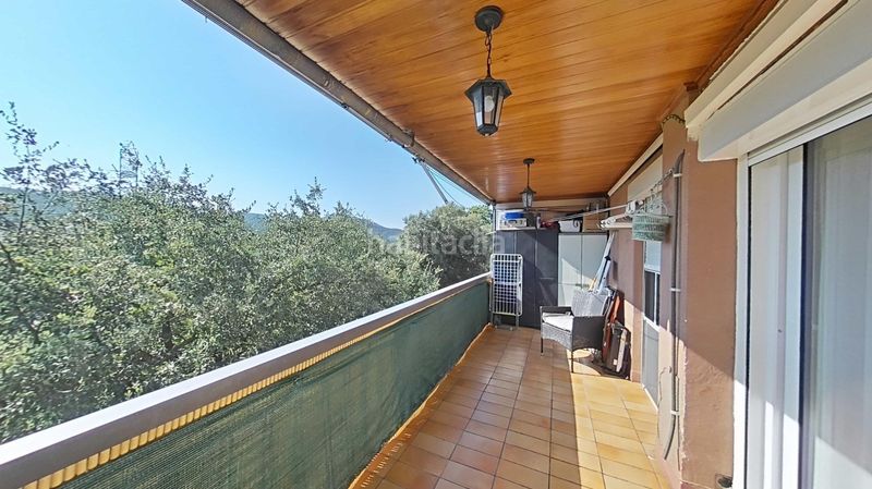 Foto bce220ca-98b2-4a2c-aad8-30e8e2fc3691. Pis amb calefacció aparcament piscina a Roca del Vallès (La)