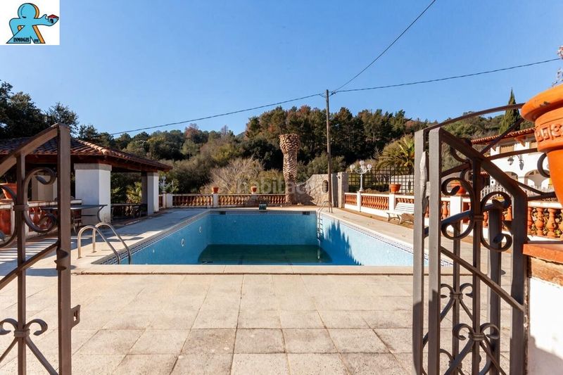 Foto e4549c27-36f5-46e5-a824-9823959601a4. Xalet amb aparcament piscina a Òrrius