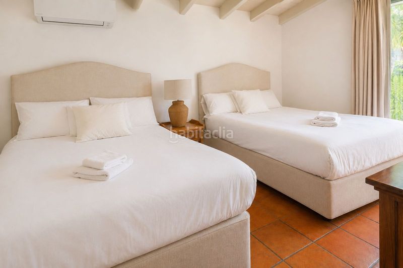 Foto 3aff0323-22e1-4070-8ce0-1177bf3d1beb. Lloguer xalet amb aparcament a Chullera Manilva