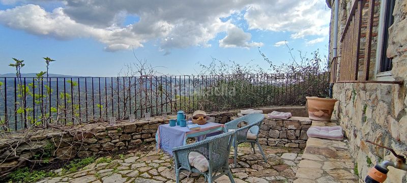 Foto 23398ab3-5a2b-43c8-99d0-10b39738858e. Casa adossada a Castellar de la Frontera