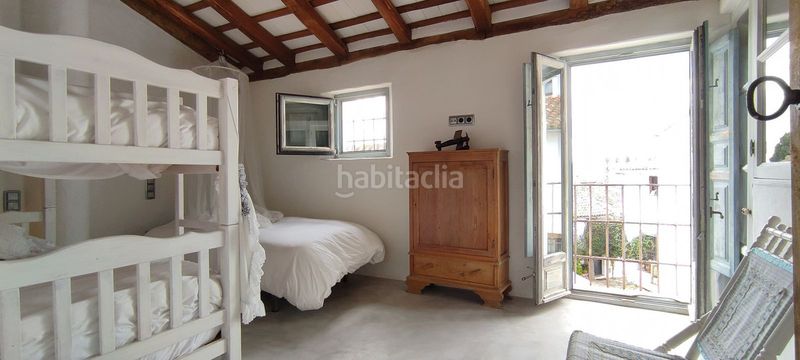 Foto bba9c4d7-afa2-41f3-8ed8-f3170bc6021d. Casa adossada a Castellar de la Frontera