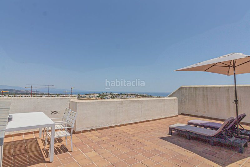 Foto 51cd9445-9899-4536-b0ff-ab7ee3f4e254. Affitto attico con parcheggio piscina in La Alcaidesa
