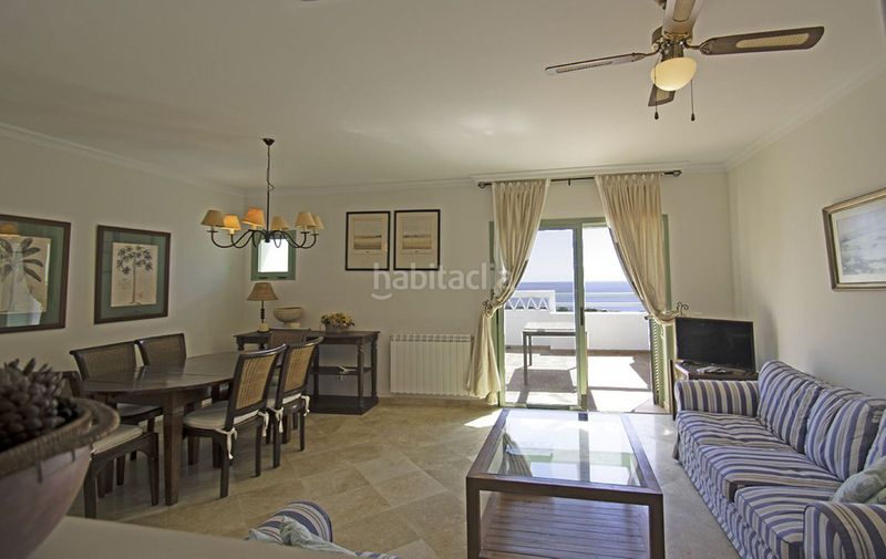 Foto e83626b1-7eaa-4b9c-8376-2c3d6dad39af. Apartament amb aparcament piscina a La Alcaidesa