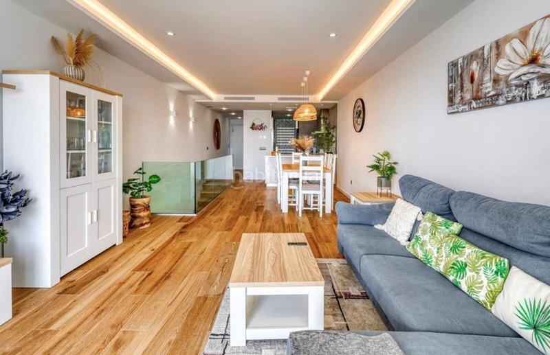 Foto 87611162-d521-4983-aa12-046a27c60956. Apartment with parking pool in La Alcaidesa