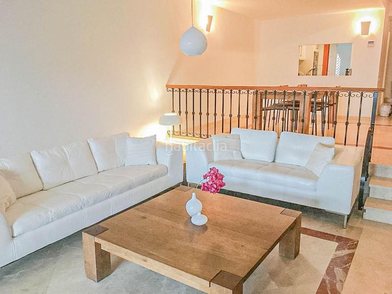 Foto 28f05ad0-8a3c-4a88-9188-957c554baee7. Lloguer casa adossada amb aparcament piscina a La Alcaidesa