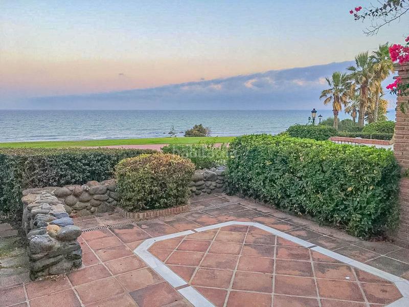 Foto 7add264d-b9b1-4994-a03f-11fd99633d96. Lloguer casa adossada amb aparcament piscina a La Alcaidesa