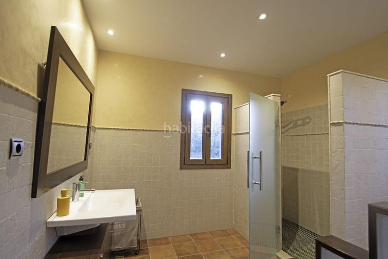 Foto 95858c6d-5e86-4993-9155-cd189d0a1907. Chalet avec parking piscine dans La Alcaidesa