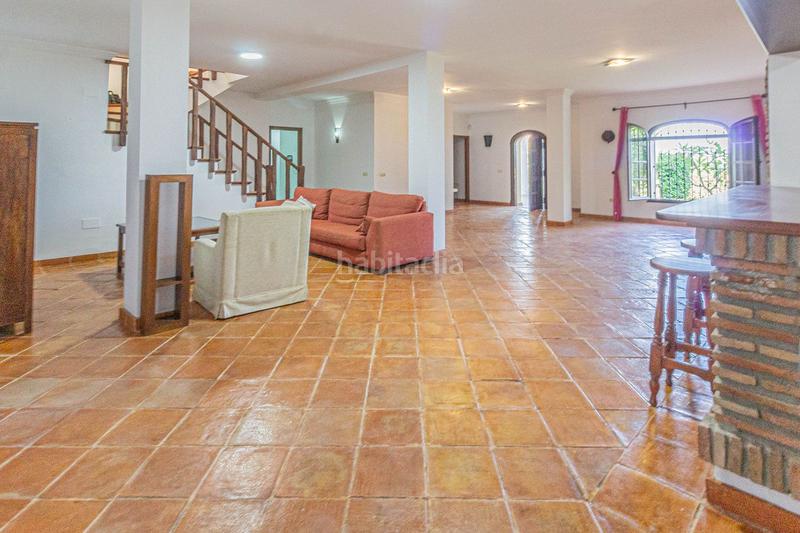 Foto ea3610f3-3e7a-4a8f-ad9d-7638abc1cf6d. Alquiler chalet en La Alcaidesa