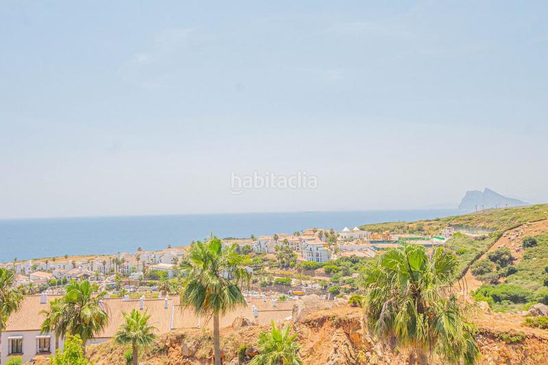 Foto d759b2ce-557b-41d6-83b5-7e1347eb9836. Alquiler casa adosada en La Alcaidesa