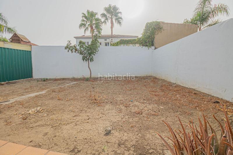 Foto 0e032d57-82ea-4b7a-a56d-61aefba0e1a5. Chalet con parcheggio in El Zabal-Santa Margarita Línea de la Concepción (La)