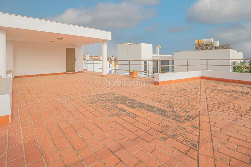 Foto 9c85fca0-b2be-4b8f-b03e-b015519f2992. Chalet con parcheggio in El Zabal-Santa Margarita Línea de la Concepción (La)