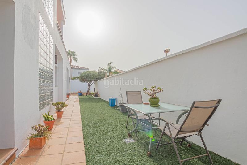 Foto a317927d-7fa5-4215-87e6-c55854d0ad34. Chalet con parcheggio in El Zabal-Santa Margarita Línea de la Concepción (La)