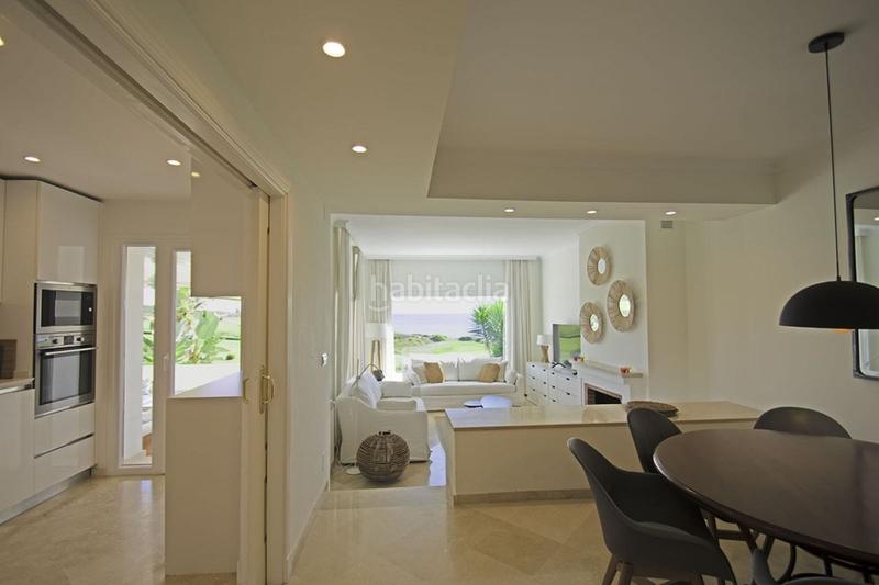 Foto 2acad612-a85f-409c-b4c4-bb8e94436f15. Erdgeschoss mit parking pool in La Alcaidesa