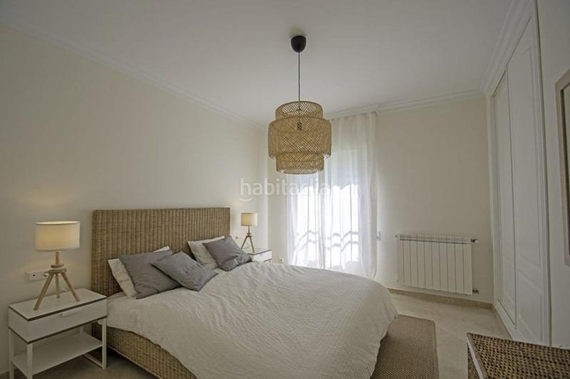 Foto dac8f5a6-c642-4ec6-86b2-3d3f4e29d164. Erdgeschoss mit parking pool in La Alcaidesa