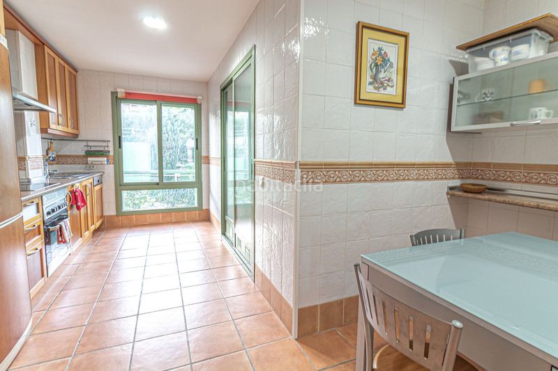 Foto 17ce97e5-93dc-4eec-b5e8-4ab044901d2e. Lloguer apartament amb aparcament piscina a La Alcaidesa