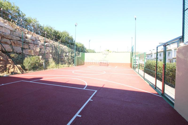 Foto f2d1486b-12d7-4f21-bdd5-23c85ef89e4a. Rent apartment with parking pool in La Alcaidesa